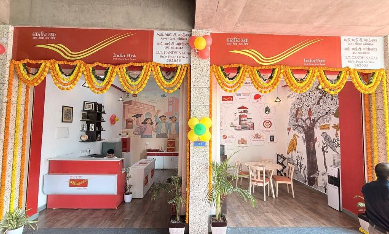 IIT ગાંધીનગરમાં ગુજરાતની પ્રથમ Gen-Z થીમ આધારિત પોસ્ટ ઓફિસનો શુભારંભ પોસ્ટ ઓફિસની સેવાને Gen-Z પેઢી સાથે વધુ નજીકથી જોડાવાના હેતુથી દેશવ્યાપી પહેલના ભાગરૂપે આ પ્રકારની પોસ્ટ ઓફિસ વિકસાવાઈ