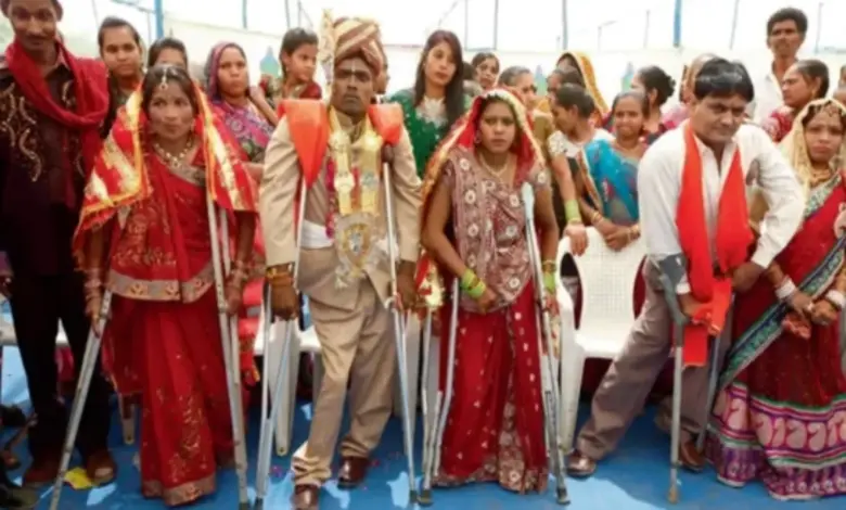 ગુજરાતમાં દિવ્યાંગ લગ્ન સહાય યોજનામાં સુરતમાં 79  દંપતીઓને રૂપિયા  41.75  લાખની સહાય ચૂકવાઈ