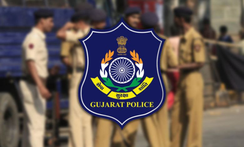 પૂર્વ કચ્છના ગાંધીધામ અને વવાર ખાતેથી લાખોનો દારૂ ઝડપાયો, 16 લાખથી વધુનો મુદ્દામાલ જપ્ત