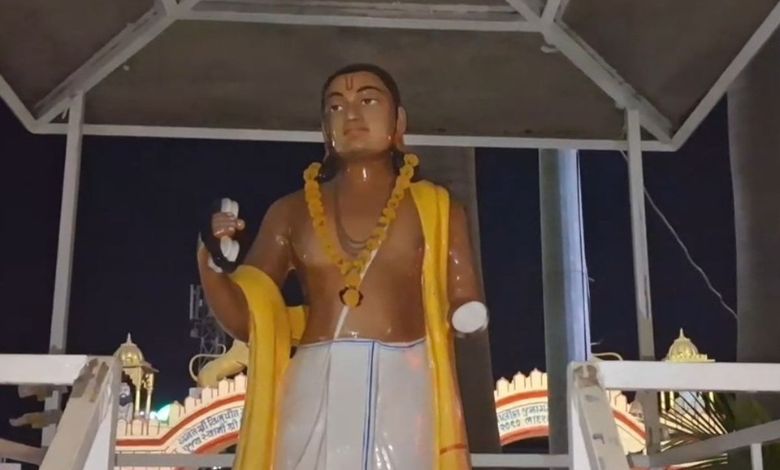 ધિક્કારઃ જૂનાગઢમાં નરસિંહ મહેતાની પ્રતિમાને અજાણ્યા શખ્સે કરી ખંડિત