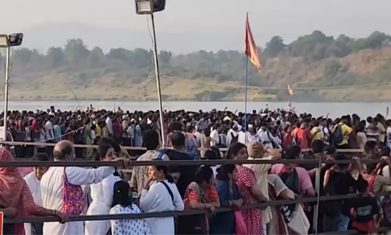નર્મદા પંચકોશી પરિક્રમામાં શનિ-રવિમાં દોઢ લાખ શ્રદ્ધાળુઓ ઉમટ્યા