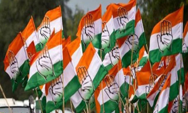 અમદાવાદમાં કોંગ્રેસની ટિકિટ પર ચૂંટાયેલાં મહિલા કોર્પોરેટર શપથ લે એ પહેલાં જ ગેરલાયક ઠરવાનો ખતરો, શું છે કેસ ?