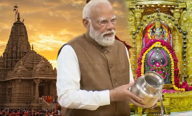 સોમનાથમાં પીએમ મોદીનો ભવ્ય રોડ શો, જળાભિષેક કરી મહાદેવની પૂજા-અર્ચના કરી