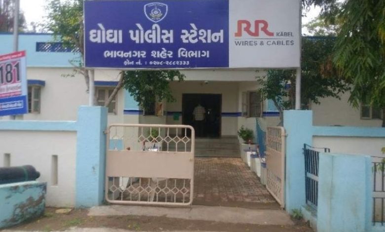 ભાવનગર ના ગુંદી ગામે પોલીસ પર હુમલા બાદ ડ્રોનથી મેગા સર્ચ ઓપરેશન