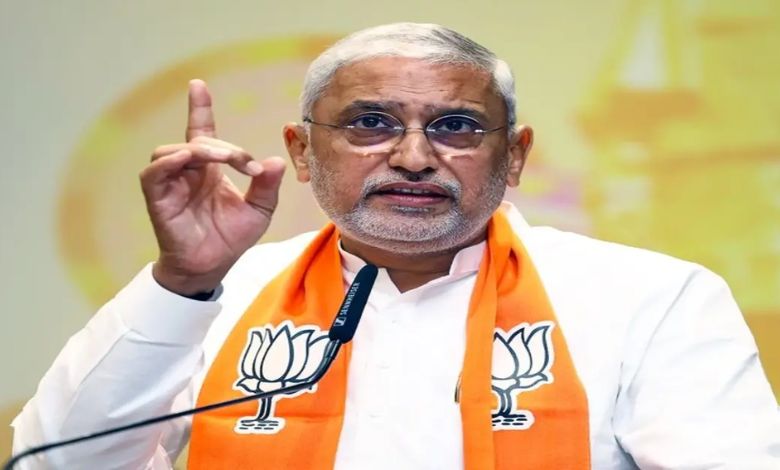 ભાજપે દક્ષિણ ગુજરાતની 11 નગરપાલિકામાં કોને બનાવ્યા પ્રમુખ, ઉપપ્રમુખ ? અન્ય હોદ્દાઓ પર કરી કોની નિમણૂક ?