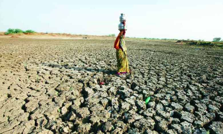 ગાંધીધામ-આદિપુરમાં પીવાના પાણીની ગંભીર કટોકટી: અસહ્ય ઉનાળા વચ્ચે અઠવાડિયે માંડ થતું વિતરણ, ટેન્કર રાજનો પ્રારંભ