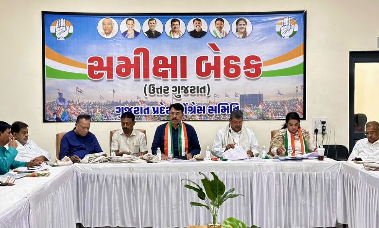 મહેસાણામાં કોંગ્રેસની બેઠકમાં IB અધિકારીઓ પ્રવેશ્યા, મોબાઈલમાંથી અન્ય અભદ્ર વિડીયો મળ્યો હોવાનો  દાવો