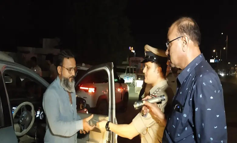 ભાવનગર પોલીસ એક્શનમાં: ST ડેપો અને હાઈવે પર ઓચિંતું ચેકિંગ, ૨૫ શંકાસ્પદોની અટકાયત