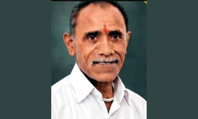 શિક્ષણની કોઈ ઉંમર નથી હોતી: ૪૭ વર્ષના લાંબા વિરામ બાદ ભુજના આધેડે ધોરણ-૧૦માં ૬૪.૫૦ ટકા સાથે મેળવી સફળતા