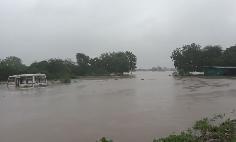 સુરેન્દ્રનગરના ચુડામાં સવારના બે કલાકમાં જ સાડા ત્રણ ઇંચ વરસાદ ખાબક્યો
