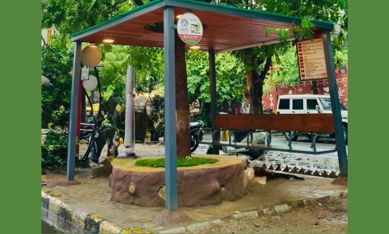 અમદાવાદ મનપાનો નવતર પ્રયોગ, અચ્છેરમાં વૃક્ષના સાનિધ્યમાં બન્યુ બસ સ્ટોપ