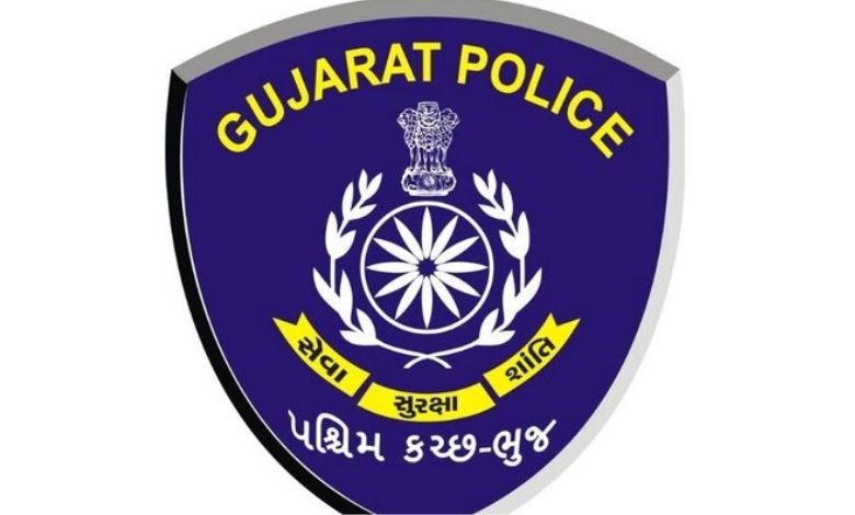 ભચાઉમાં જૂની અદાવતમાં હિંસક ધીંગાણું: પથ્થરમારો અને ઘાતક હથિયારોથી હુમલો, સામસામે ૩૨ સામે ગુનો