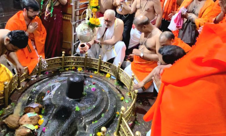 ગિરિરાજ સિંહે ઘૃષ્ણેશ્વર જ્યોતિર્લિંગના દર્શન કર્યા: સોશિયલ મીડિયા પર શું લખ્યું જાણો
