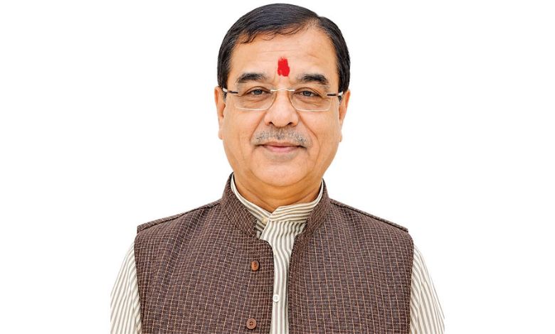 ગુજરાતમાં 10 વખત ધારાસભ્ય બનનારા દિગ્ગજ નેતાનું નિધન, મંત્રી પણ રહેલા, જાણો ક્યા પક્ષમાં હતા