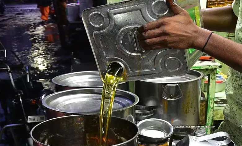 દેશી-આયાતી તેલમાં સાંકડી વધઘટે ટકેલું વલણ