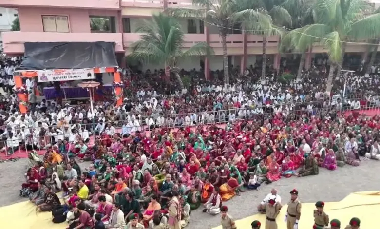 પરબધામમાં અષાઢી બીજનો ભવ્ય મેળો: હજારો સેવકોની  સેવકોની અદમ્ય સેવા, 24 કલાક ધમધમ્યું રસોડું