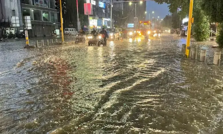 ધોધમાર વરસાદ લેશે અમદાવાદના 200 રોડની પરીક્ષા