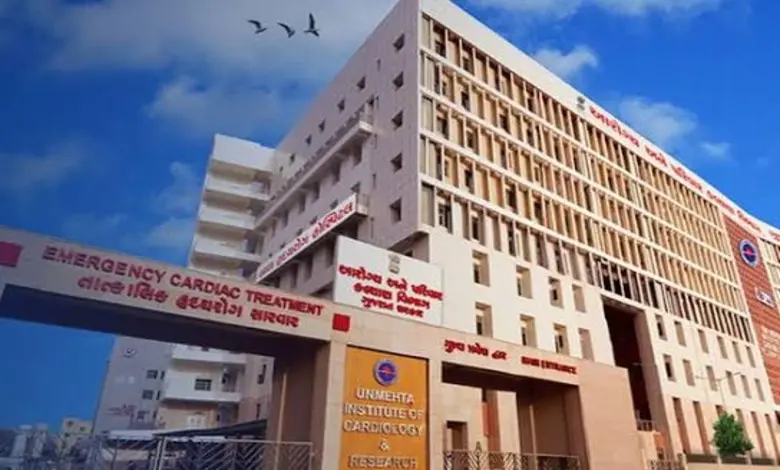 નવજાતના માતા-પિતાની નાદાનીએ યુએન મહેતા હૉસ્પિટલના સ્ટાફને કામે લગાડ્યો